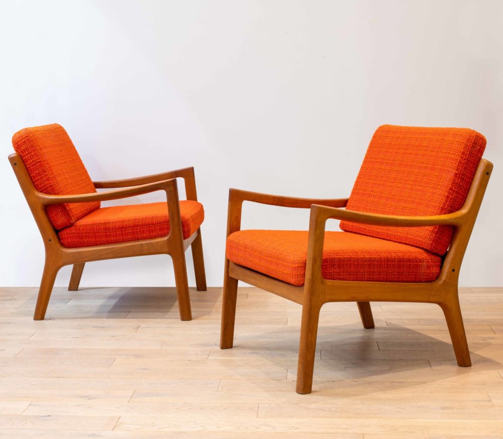 Ole Wanscher : Senator armchairs by Cado Galerie Pierre & Design