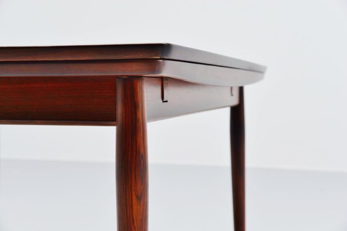 Arne-Vodder-Sibast-table-palissandre
