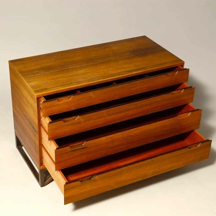 svend_langkilde_chest_rosewood